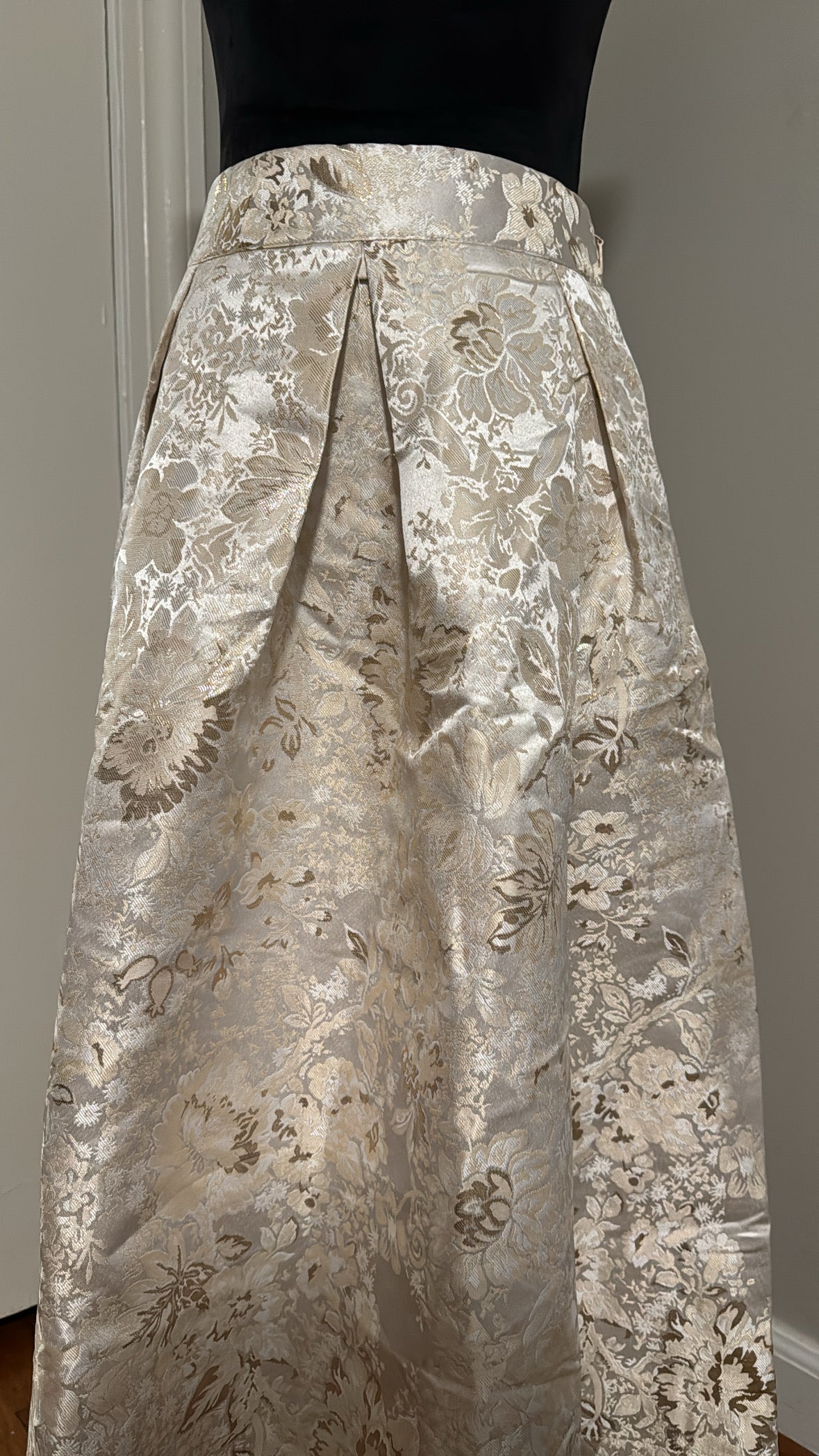 Lola Jacquard Pleated Midi Skirt